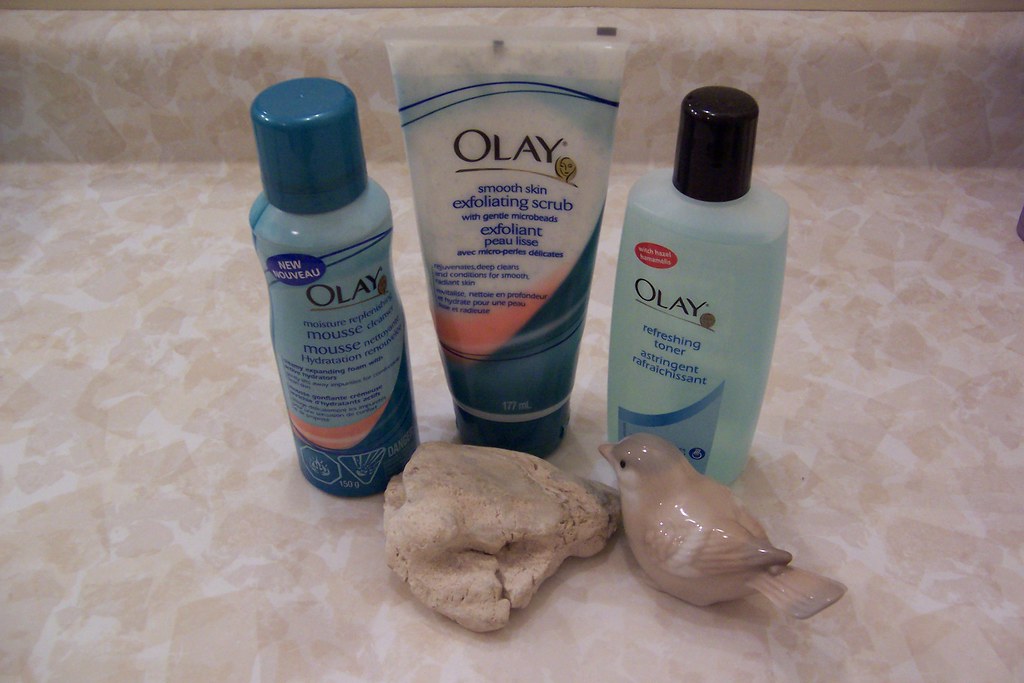 A Facial Skincare Routine That Works: The 4 Essential Steps